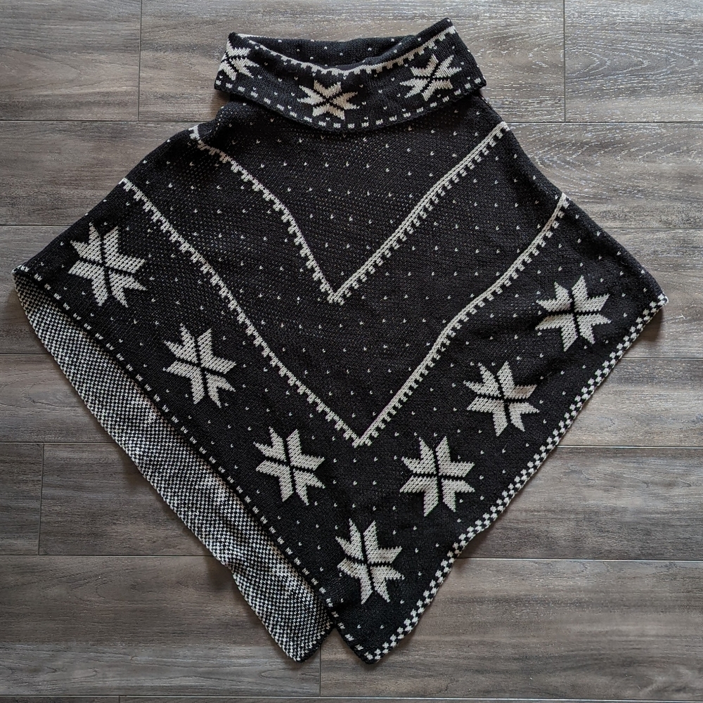 Ladies Knit Sweater Poncho